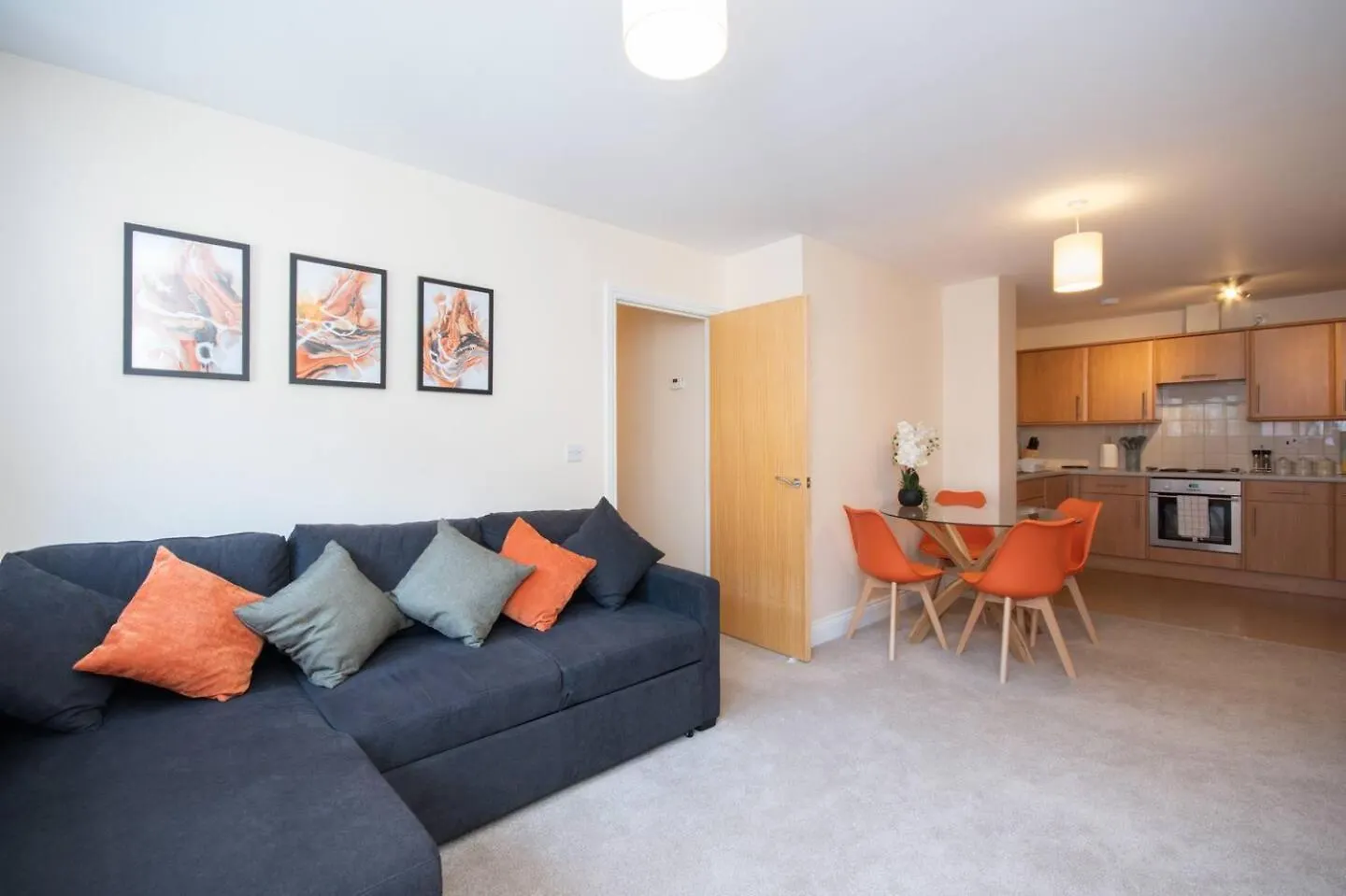 1-Bed Apartment In Bournemouth Centre